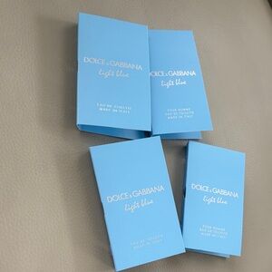 Dolce & Gabbana Light Blue Fragrance Set( 4 samples )